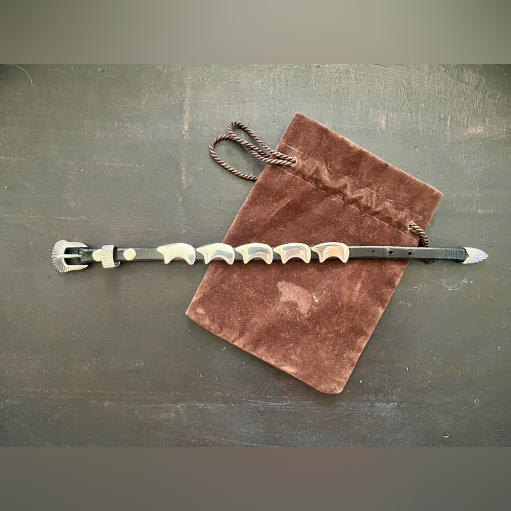 The Golden Bear of Vail Valley - Elegant Black leather and Sterling  bracelet